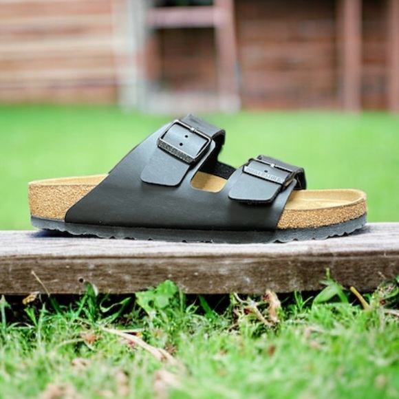 Birkenstock Shoes - BIRKENSTOCK Arizona Sandals • Size 9 Men • Size 11 Women • EU 42